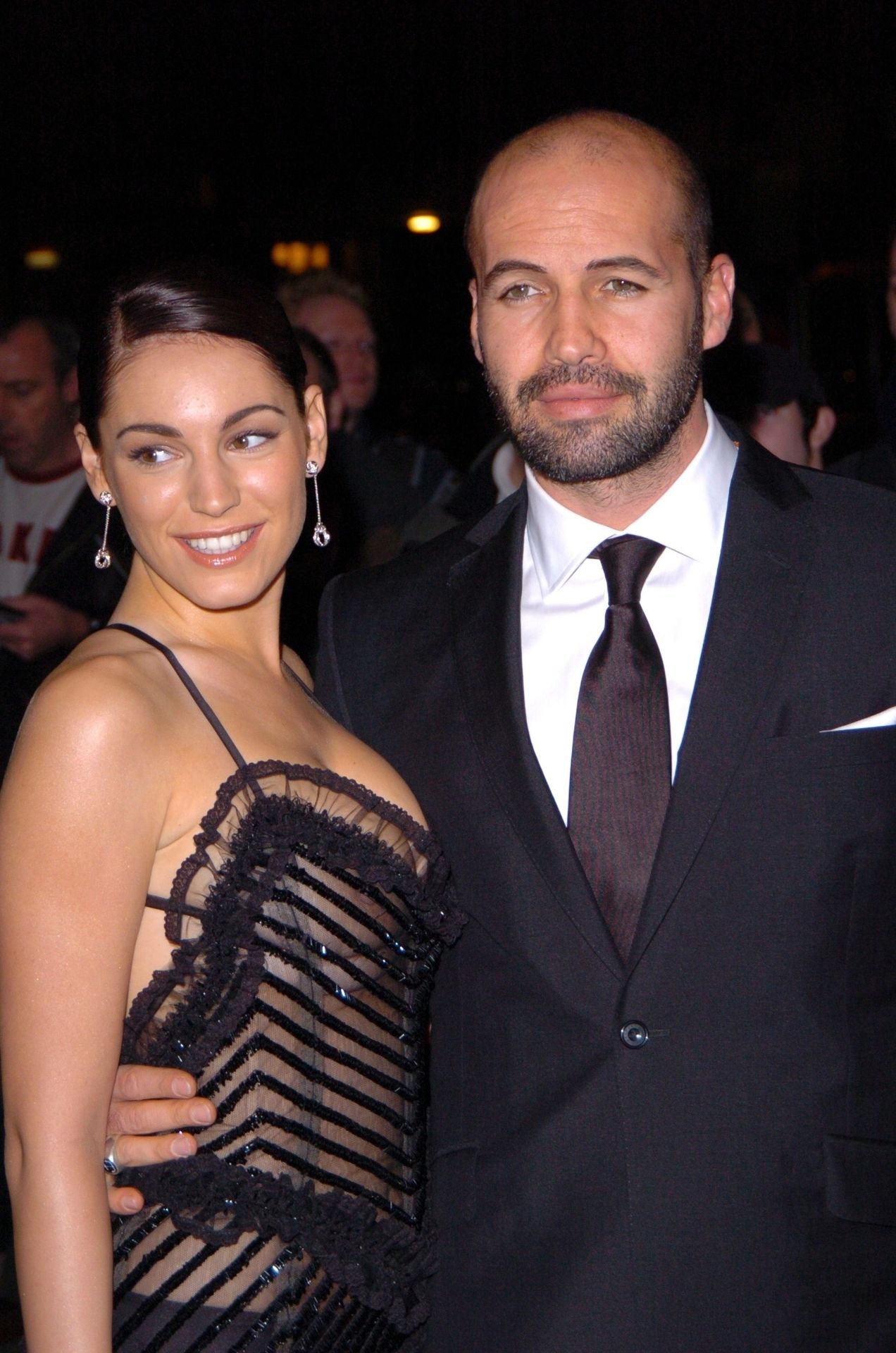Kelly Brook & Billy Zane Arrive at The 2004 British Independent Film Awards (36 Photos)