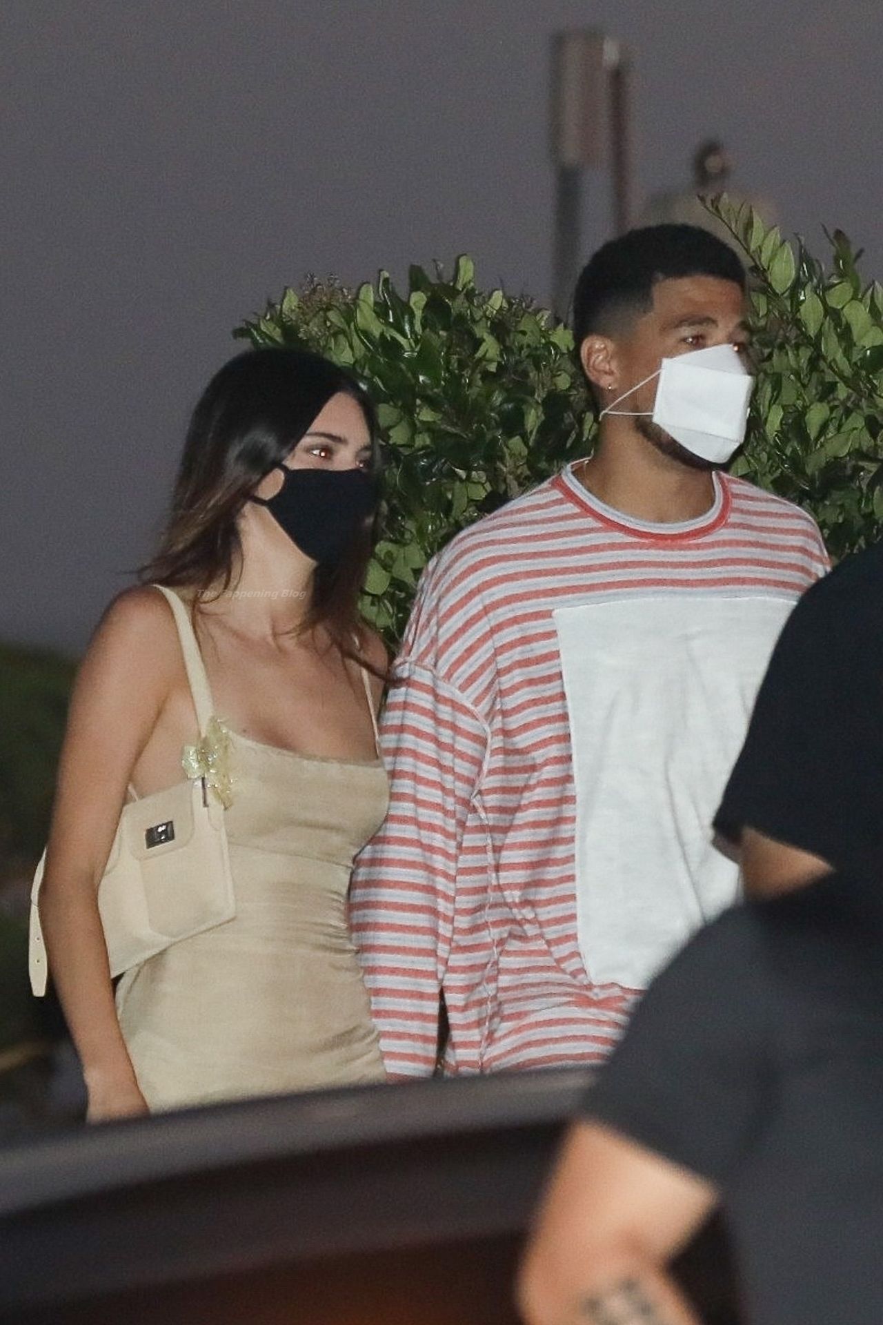 Kendall Jenner & Devin Booker Enjoy a Dinner Date at Nobu (15 Photos)