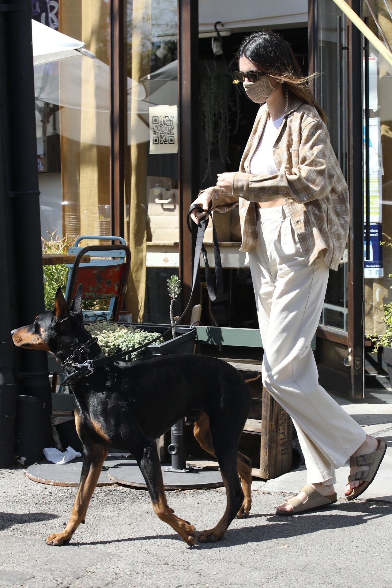 Kendall Jenner is Seen Braless Having Lunch in WeHo (71 Photos)