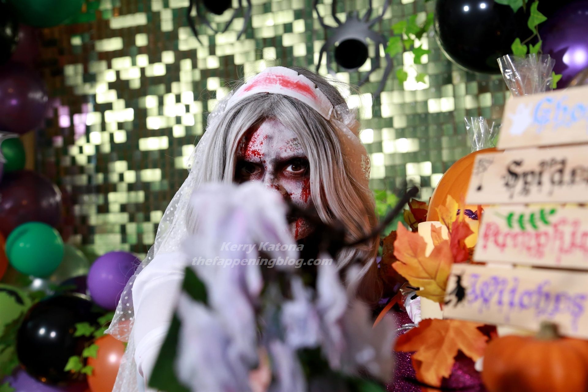 Kerry Katona Celebrates Halloween (62 Photos)
