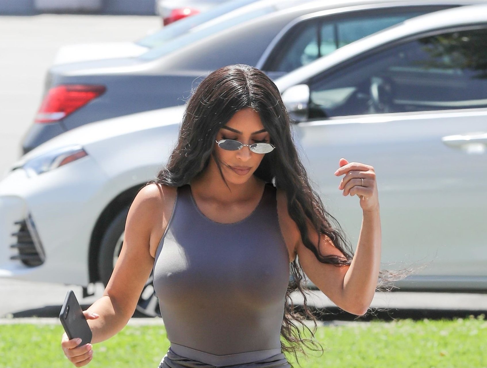 Kim Kardashian Braless (37 Photos)