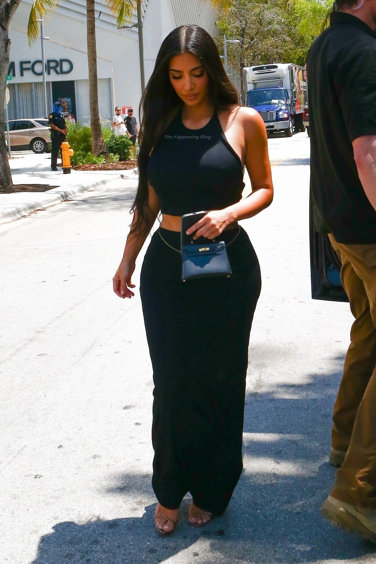 Kim Kardashian Loads Up on Goodies from Miami Sex Shop (39 Photos)