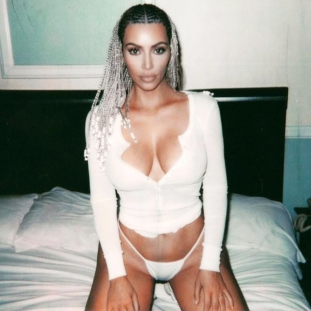 Kim Kardashian Nude And Sexy (183 Photos & Videos + Sex Tape – Famous PORN in 2021)