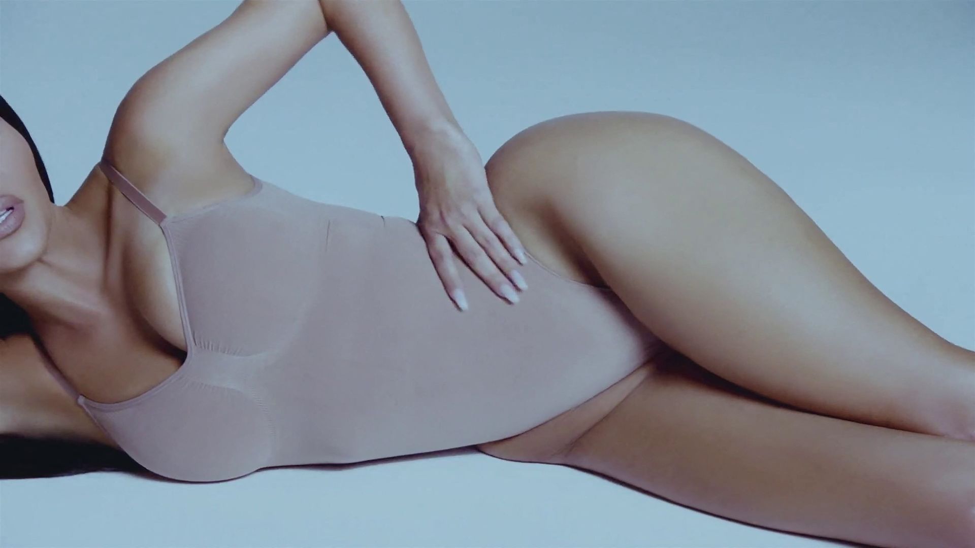 Kim Kardashian Presents Her SKIMS Shapewear (35 Pics + Video)