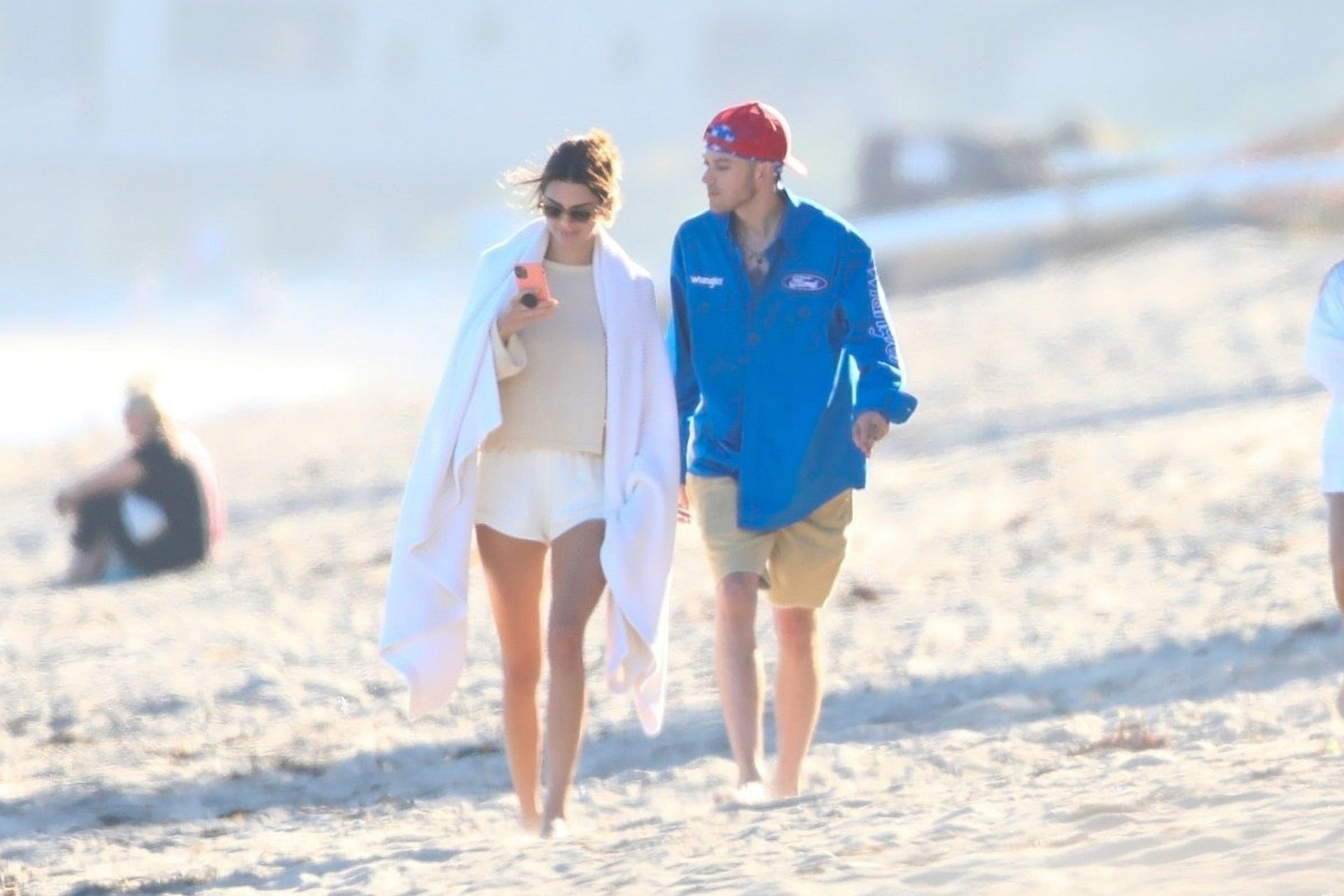 Kourtney Kardashian & Kendall Jenner Hit the Beach in Malibu (88 Photos)