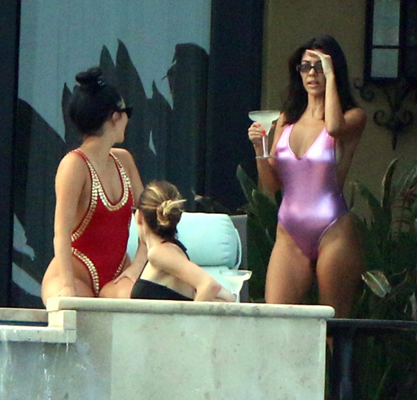 Kourtney Kardashian Sexy (23 Photos + GIF)