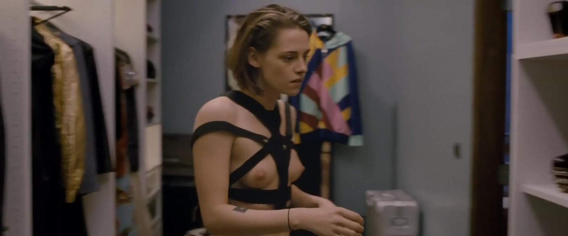 Kristen Stewart Nude - Personal Shopper (2016) HD 1080p Blu-ray