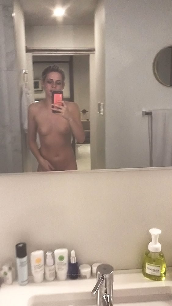 Kristen Stewart Nude LEAKED The Fappening & Sexy - Part 1 (153 Photos & Porn Video)