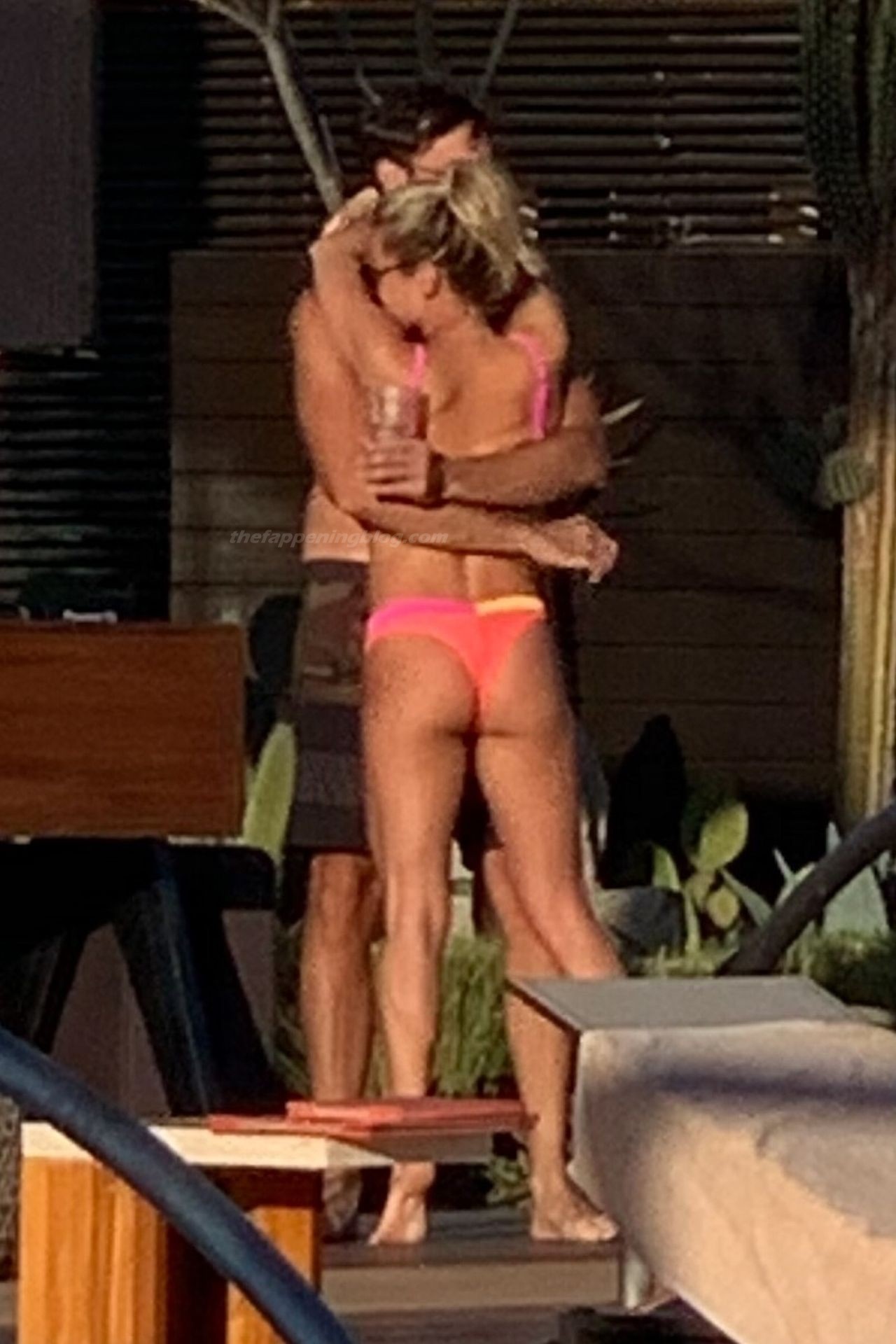 Kristin Cavallari & Jeff Dye Dance and Kiss Duri
ng Steamy PDA in Los Cabos (93 Photos)