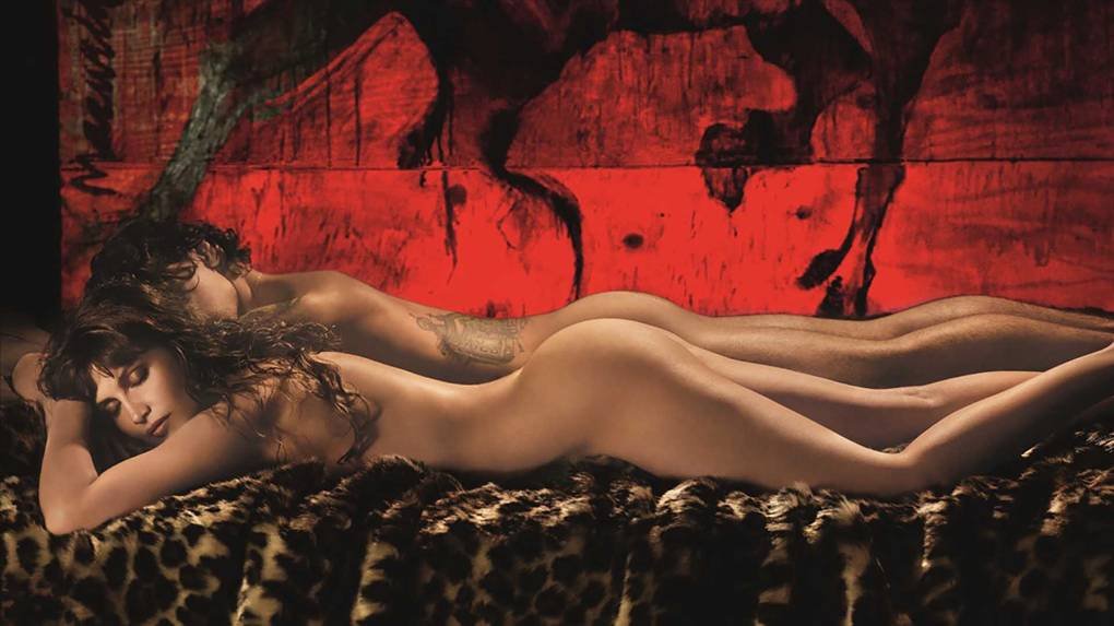 Laetitia Casta Nude & Sexy (24 Photos + GIF & Videos)