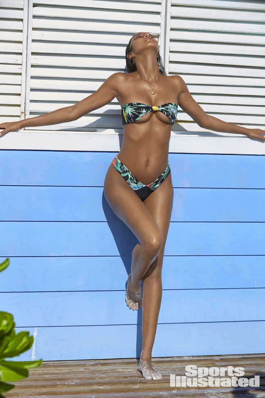 Lais Ribeiro - 2018 Sports Illustrated Swimsuit Issue