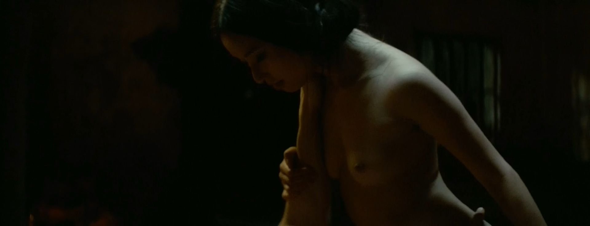 Lang Khê Tran Nude - Les confins du monde (27 Pics + GIFs & Video)