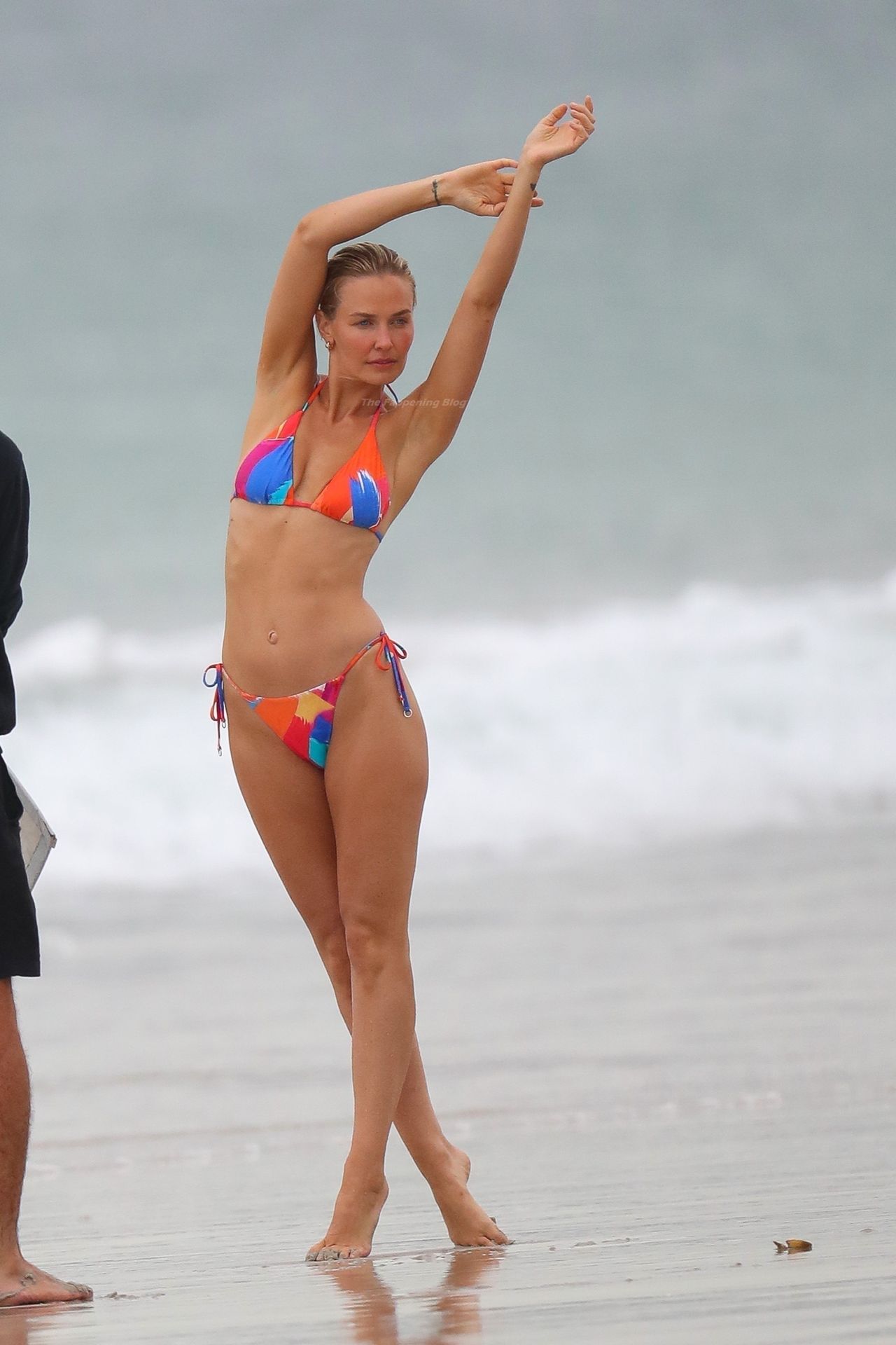 Lara Worthington Shows Off Her Incredible Figure on the Beach in Sydney (42 Photos)