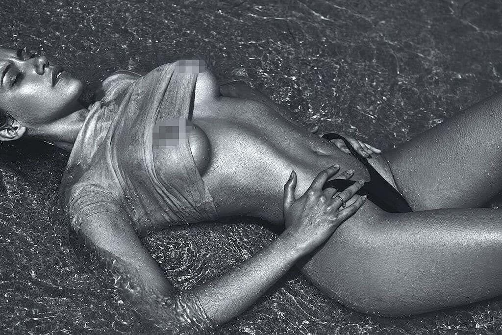 Laura Cartier Nude & Sexy (72 Photos)
