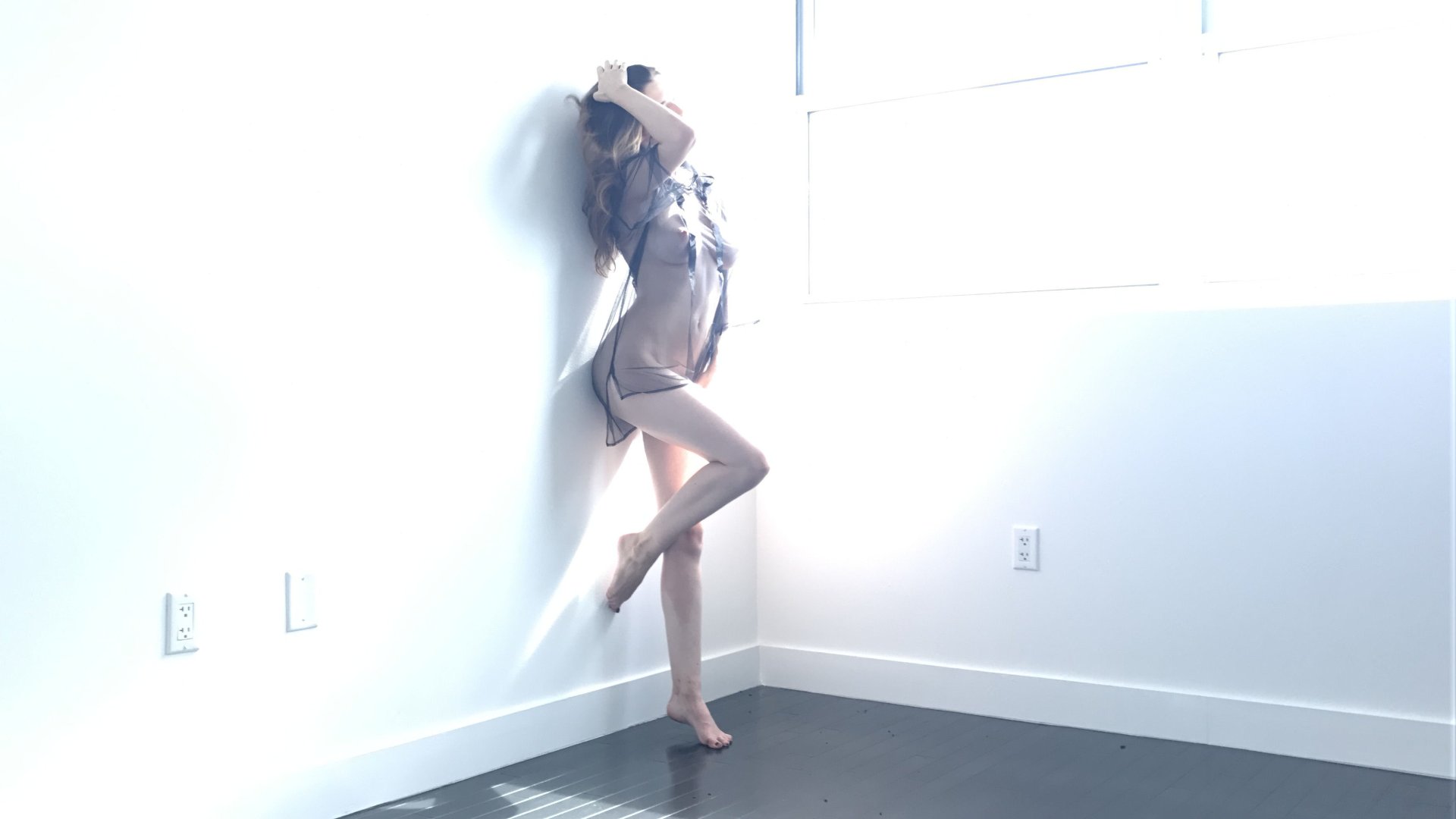 Lauren Summer Nude & Sexy (45 Photos)