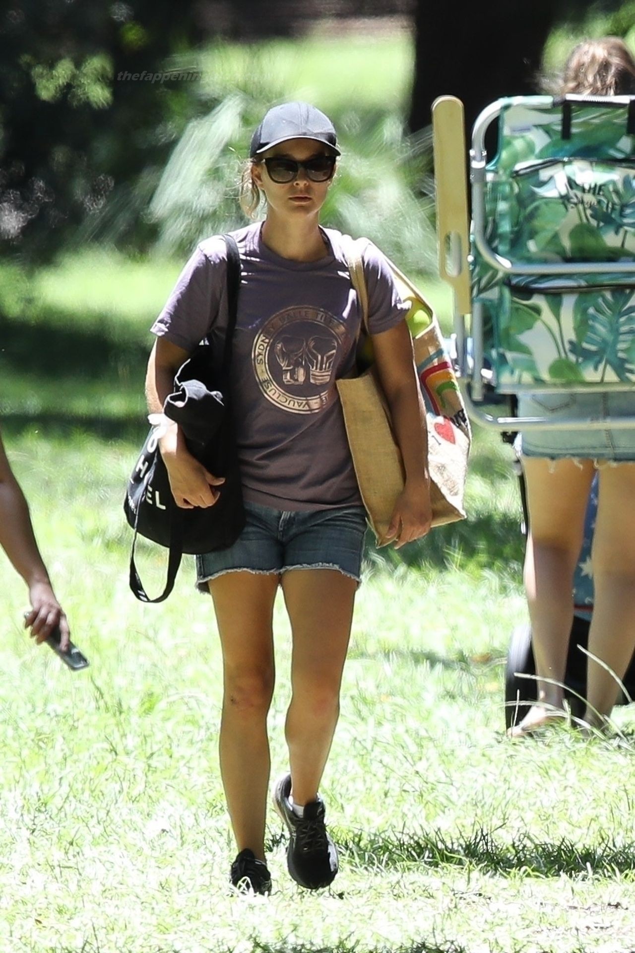 Leggy Natalie Portman Enjoys Her Vacation in Sydney (114 Photos)