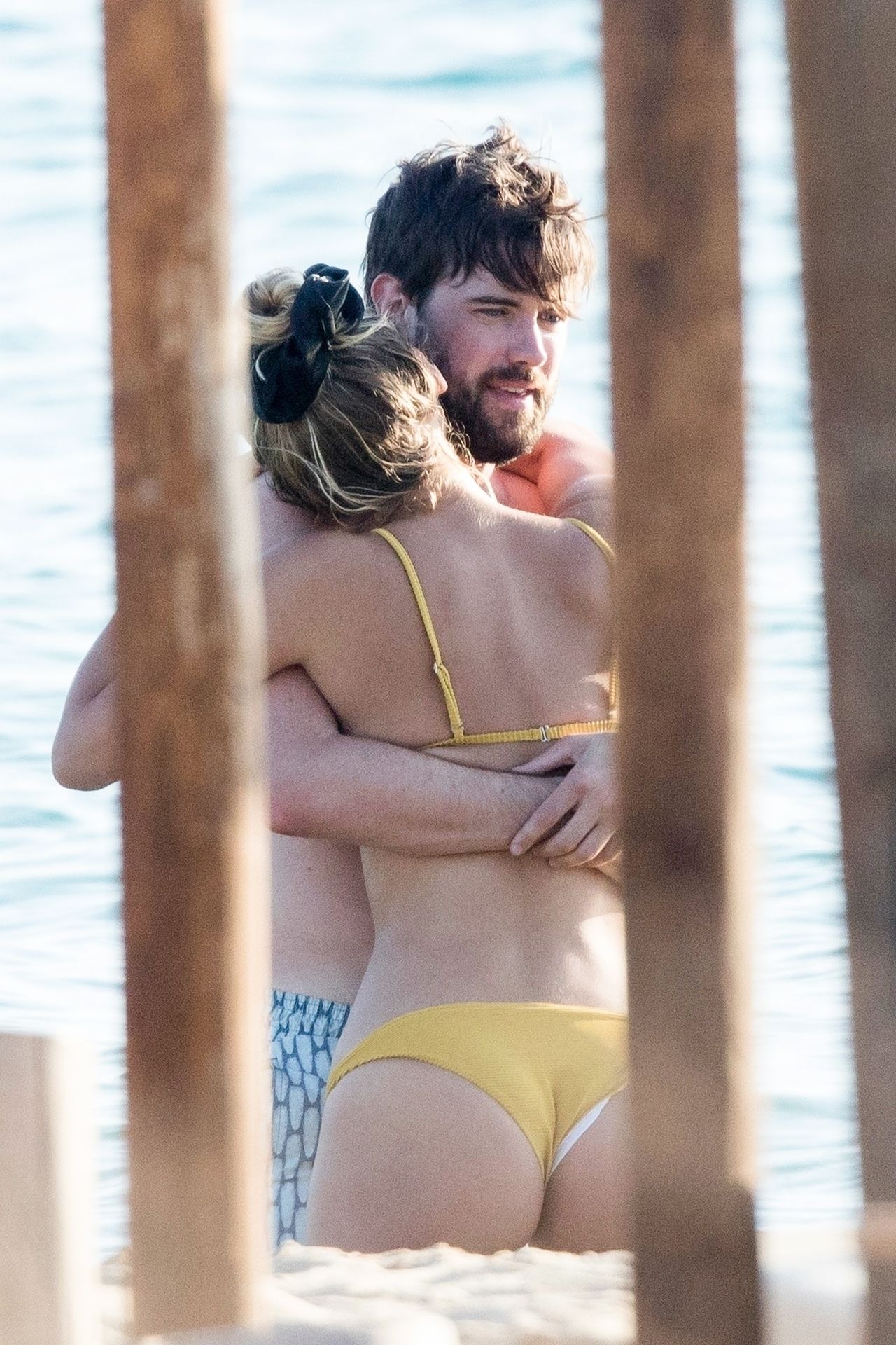 Jack Whitehall & Roxy Horner Pack on the PDA while Vacationing in Greece (23 Photos)