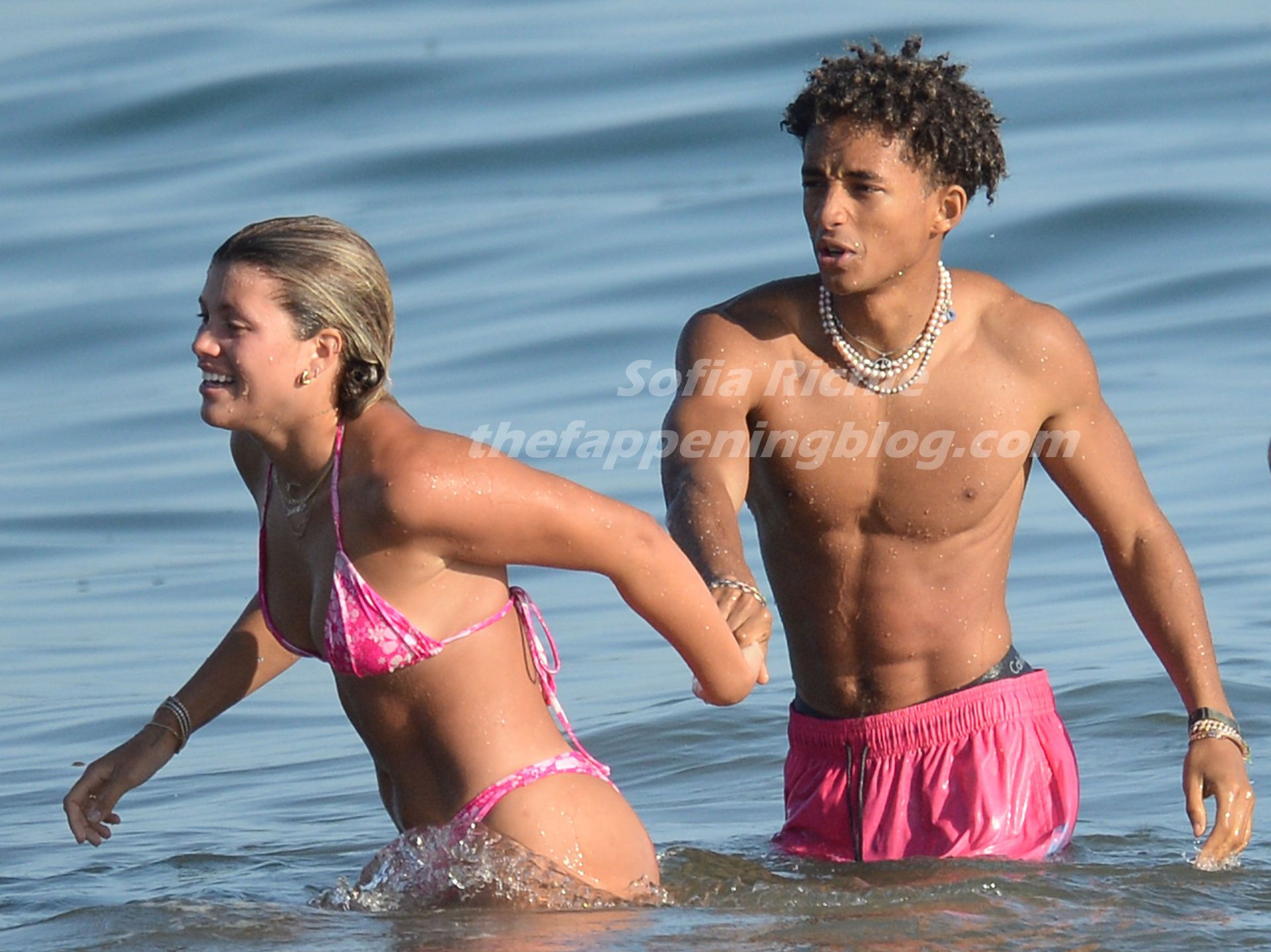 Jaden Smith & Sofia Richie Pile on the PDA on a Beach Date (43 Photos)