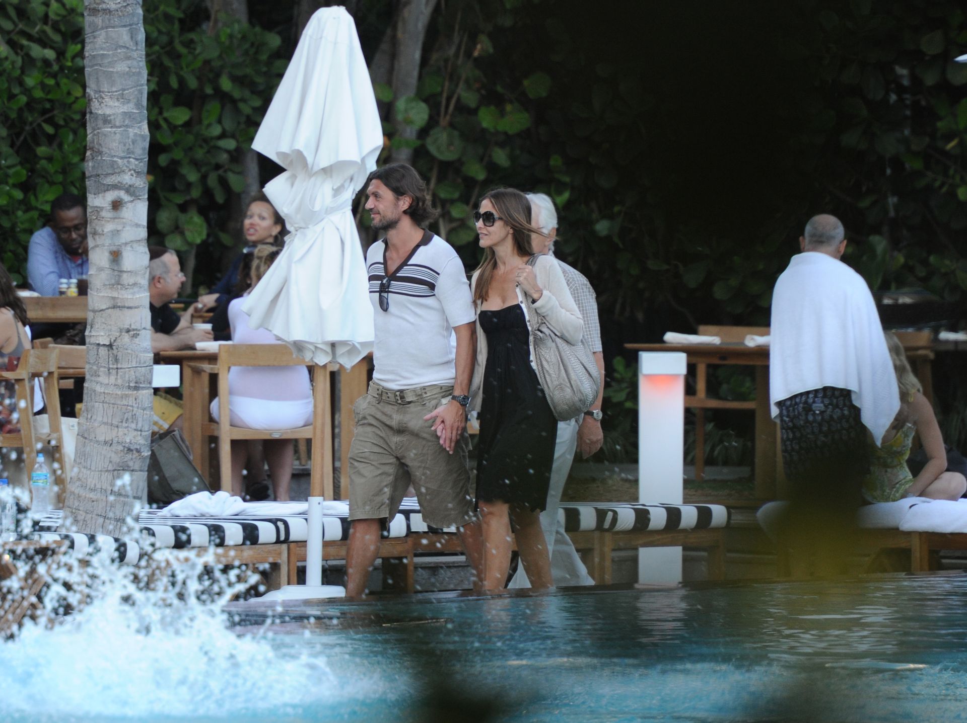 Paolo Maldini & Adriana Fossa Was Spotted in Miami (16 Photos)