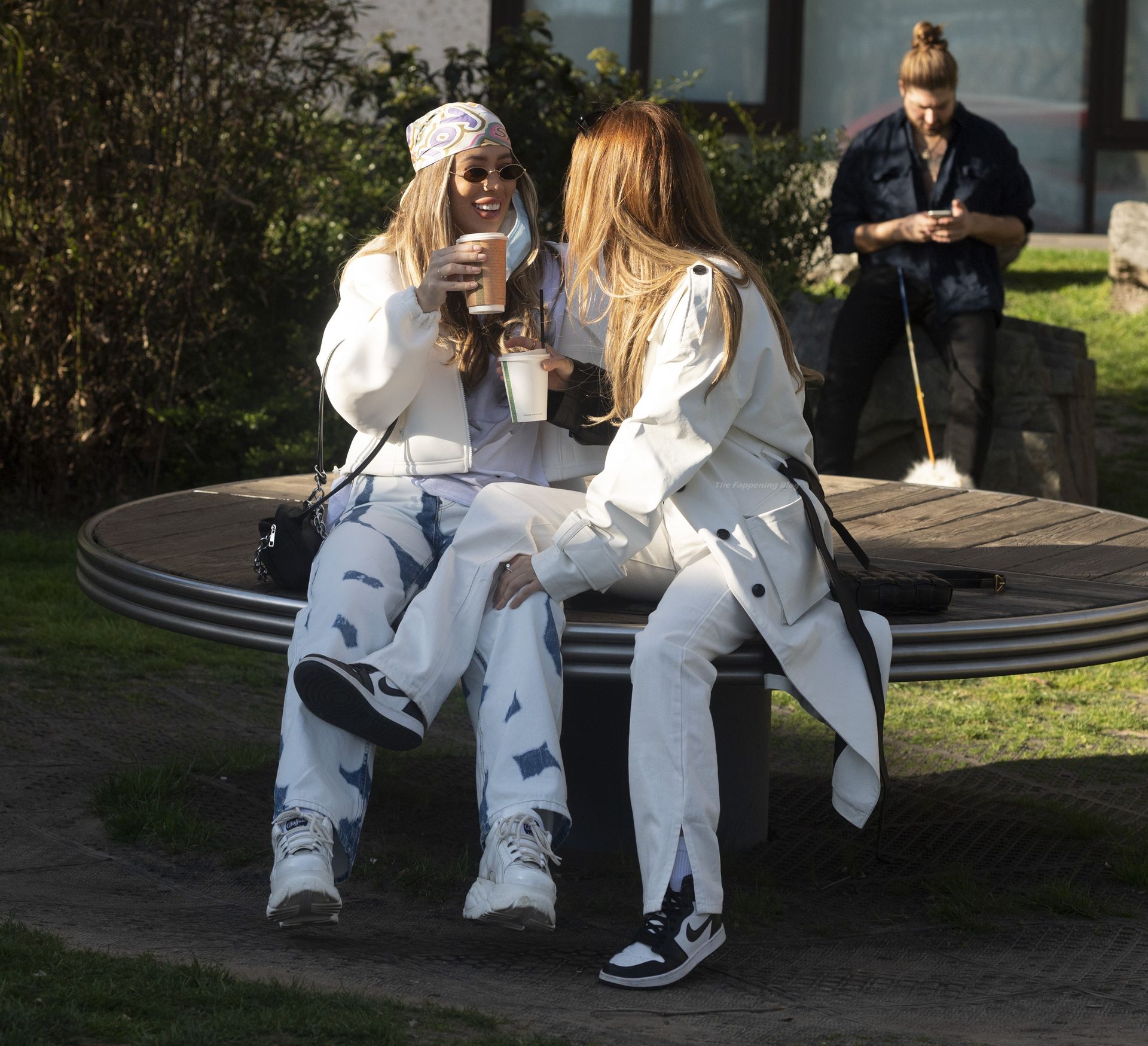 Lesbians Demi Sims & Francesca Fargo Enjoy a Day in London (51 Photos)