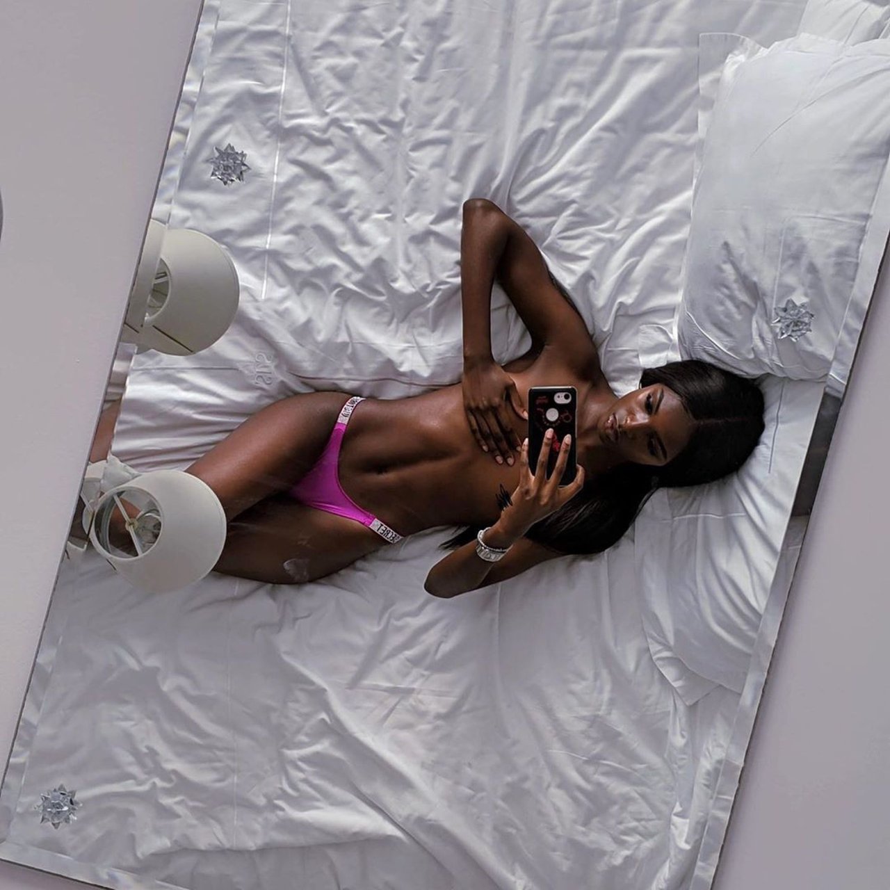 Leomie Anderson Nude & Sexy (41 Photos)