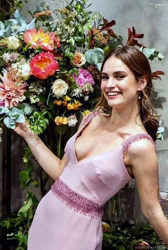 Lily James Nude & Sexy Collection (151 Photos + Videos)