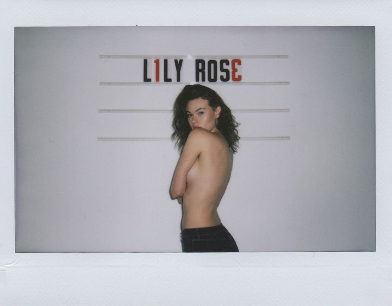 Lily Rose Cameron Nude & Sexy (21 Photos)