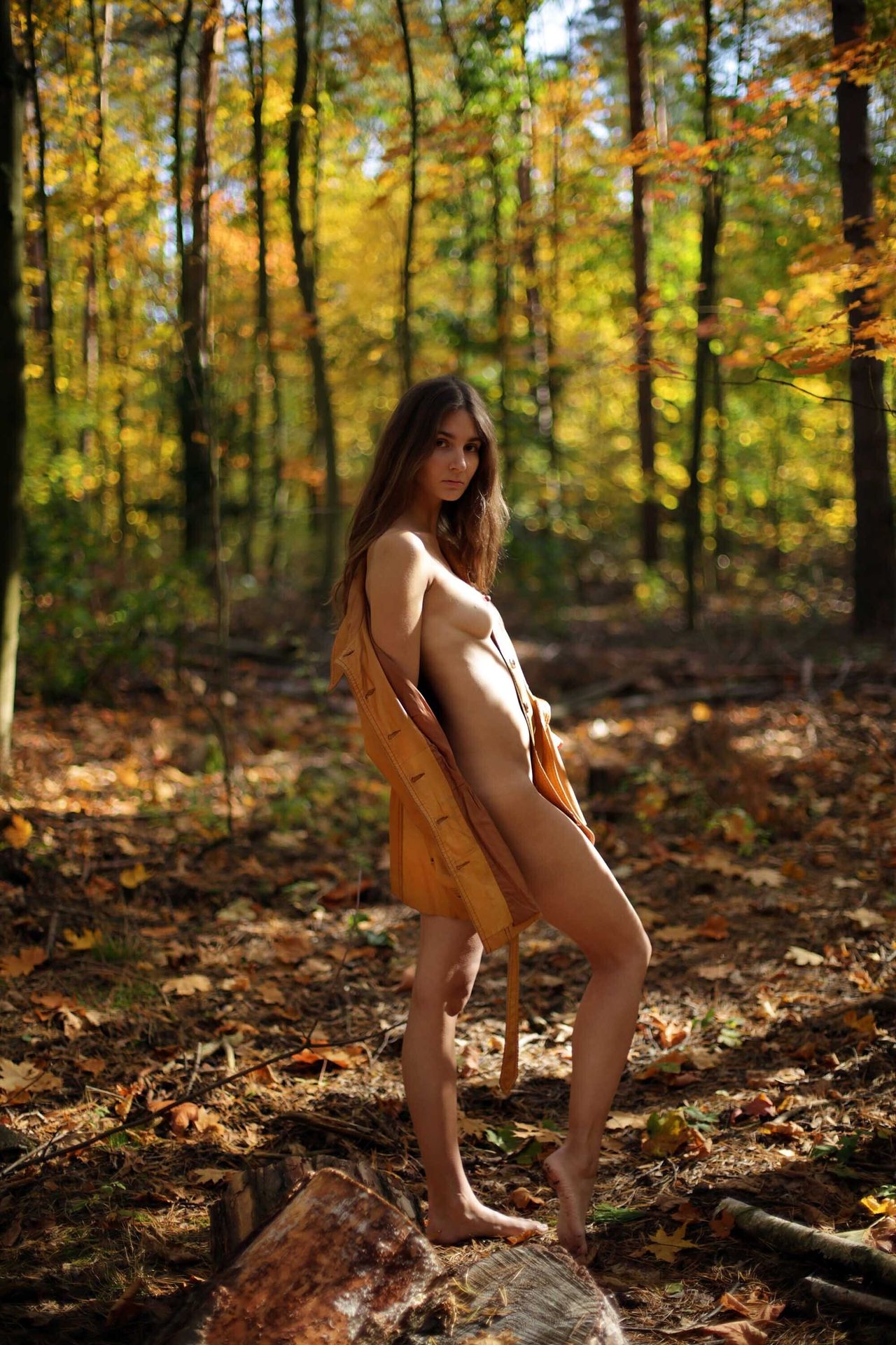 Lina Lorenza Nude & Sexy (24 Photos)