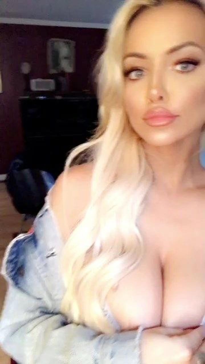 Lindsey Pelas Nude, Topless & Sexy Ultimate Collection (73 Photos)