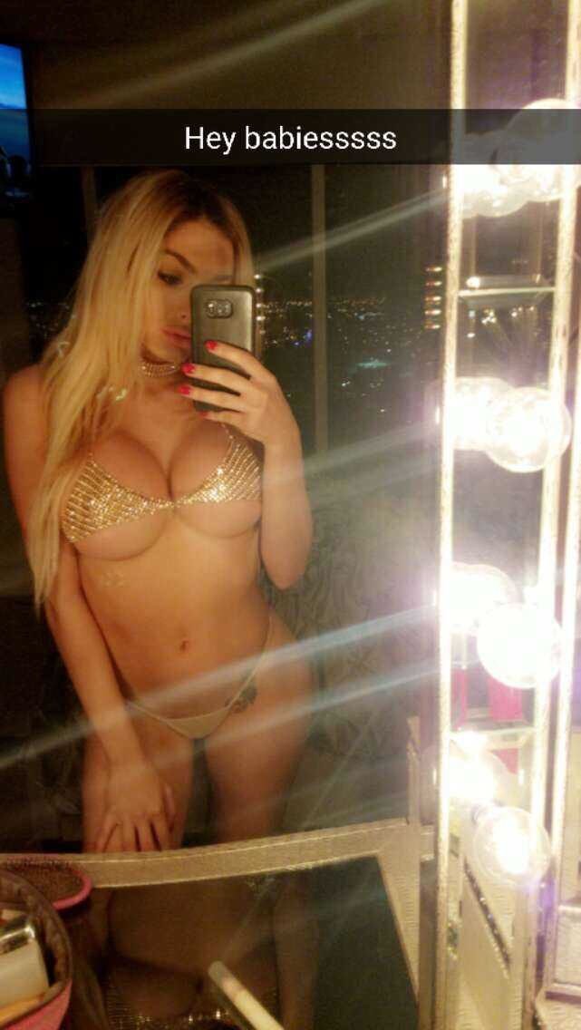 Lyna Perez Nude & Sexy (78 Photos + Video)