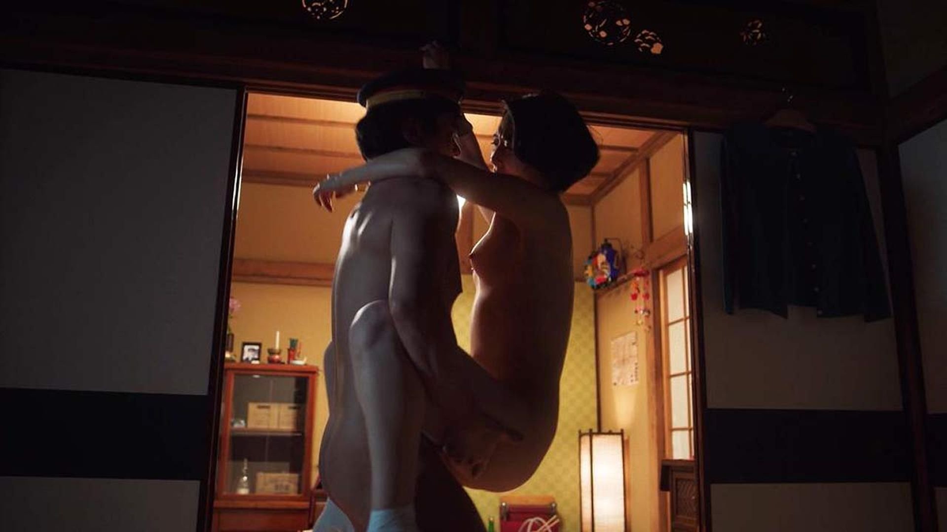 японский фильм с голыми сценами фото 85
