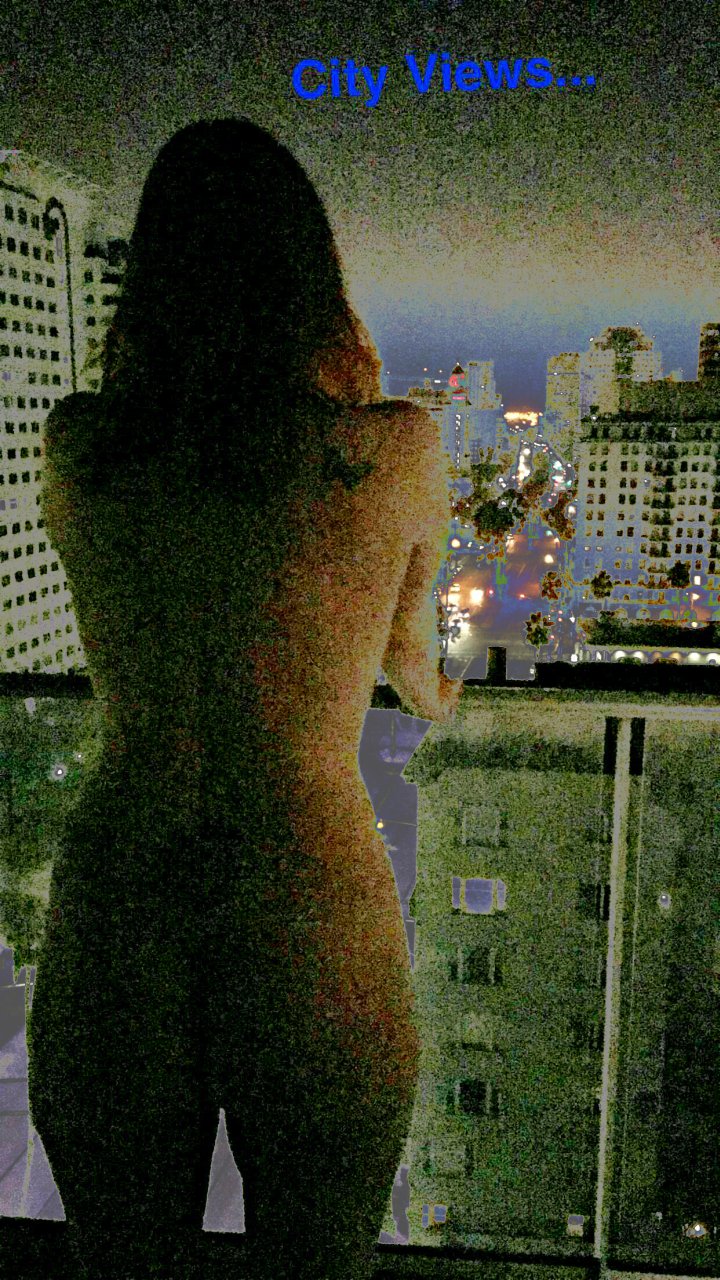 Maitland Ward Nude & Sexy (9 Photos)