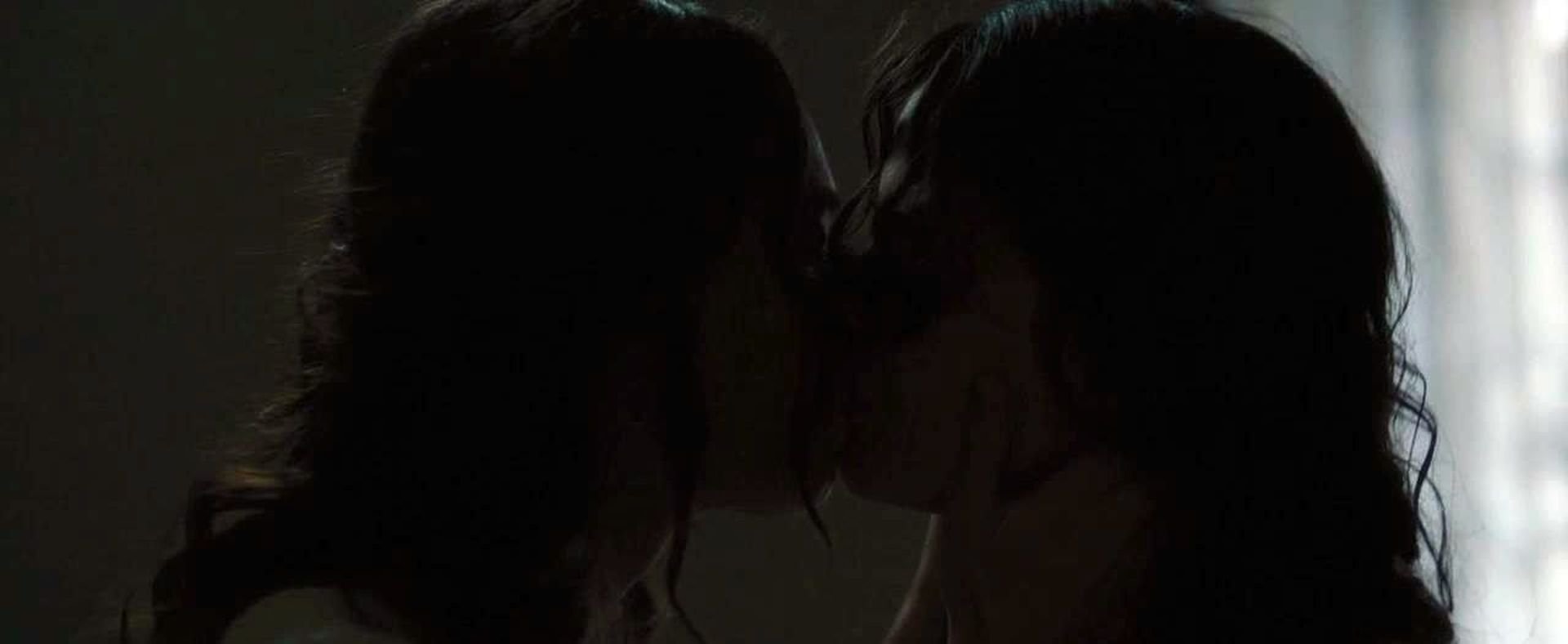 Margaret Qualley, Rebecca Dayan Sexy Lesbian Kiss - Novitiate (15 Pics + GIF & Video)
