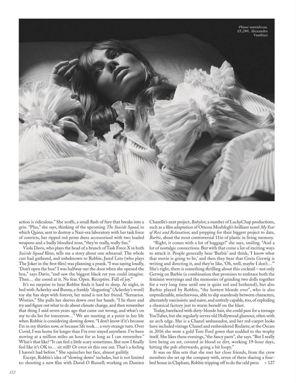 Margot Robbie Sexy - Vogue Magazine UK (25 Photos)