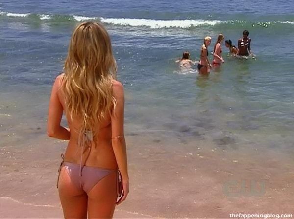 Marisa Miller Nude, Topless & Hot (153 Photos + Sexy Video Scenes)