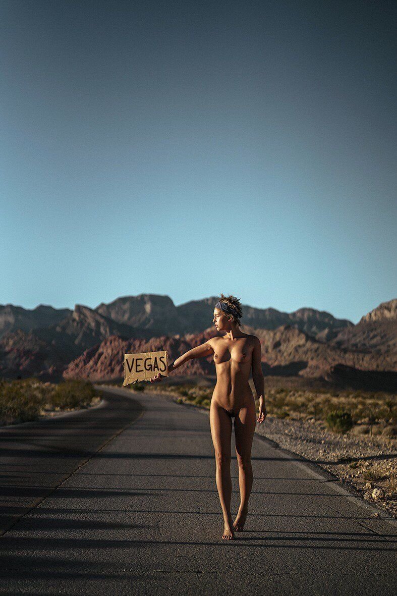 Marisa Papen Nude & Sexy (14 Photos)
