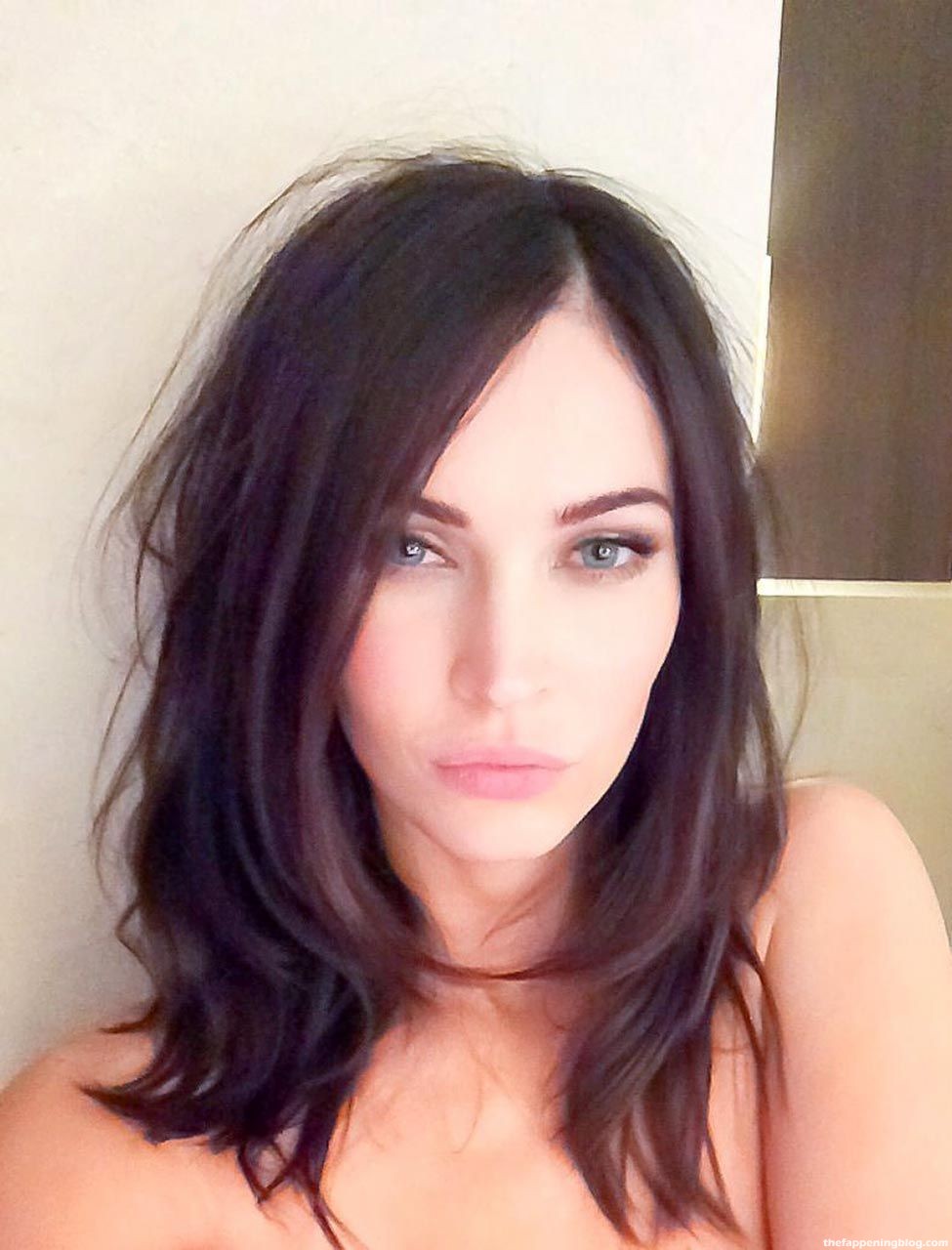 Megan Fox Nude & Sexy - Part 1 (150 Photos and Possible Leaked Sex Tape PORN Video)