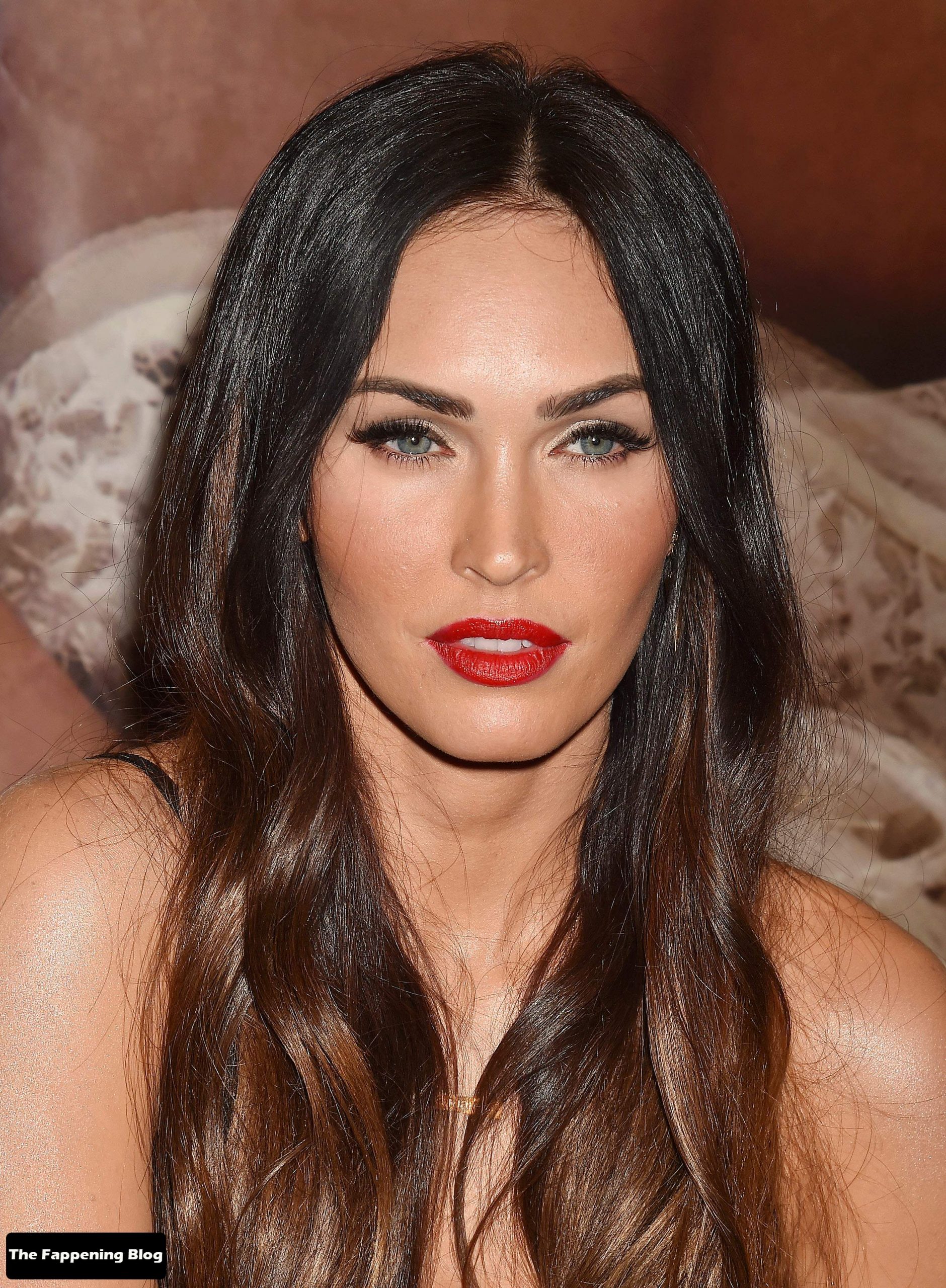 Megan Fox Sexy - Forever 21 x Fredericks of Hollywood (58 Photos + Video)