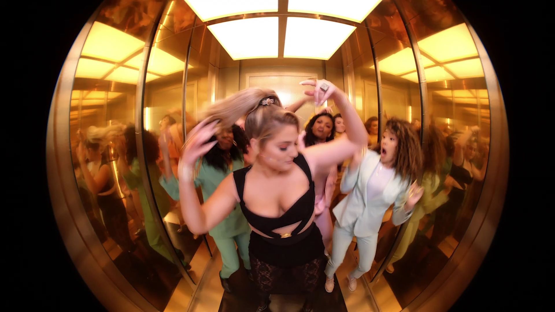 Meghan Trainor & Nicki Minaj Sexy - Nice to Meet Ya (41 Pics + Video)