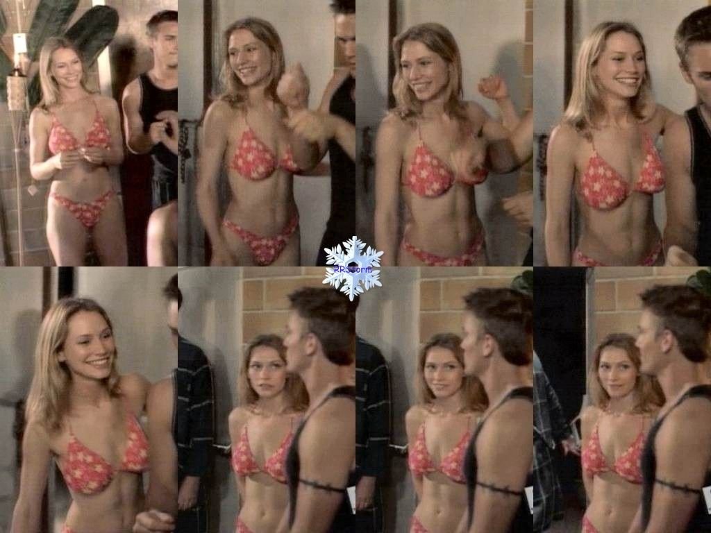 Meredith Monroe Nude & Sexy (59 Photos)