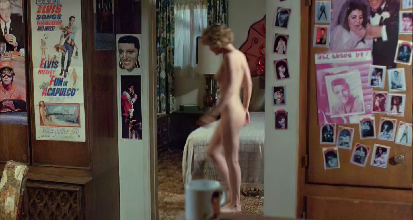 Michelle Pfeiffer Nude - Into the Night (9 Pics + GIF & Video)