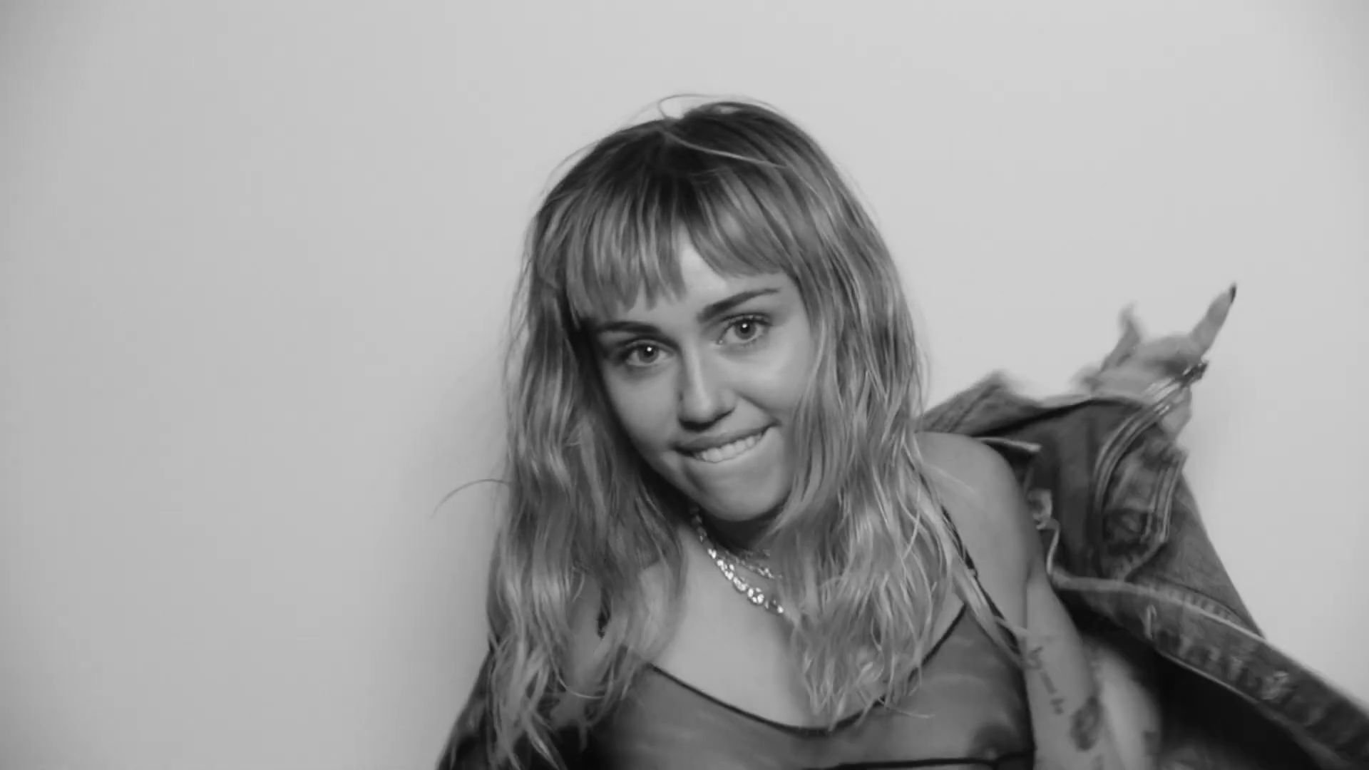 Miley Cyrus See Through & Sexy (16 Pics + GIFs & Video)