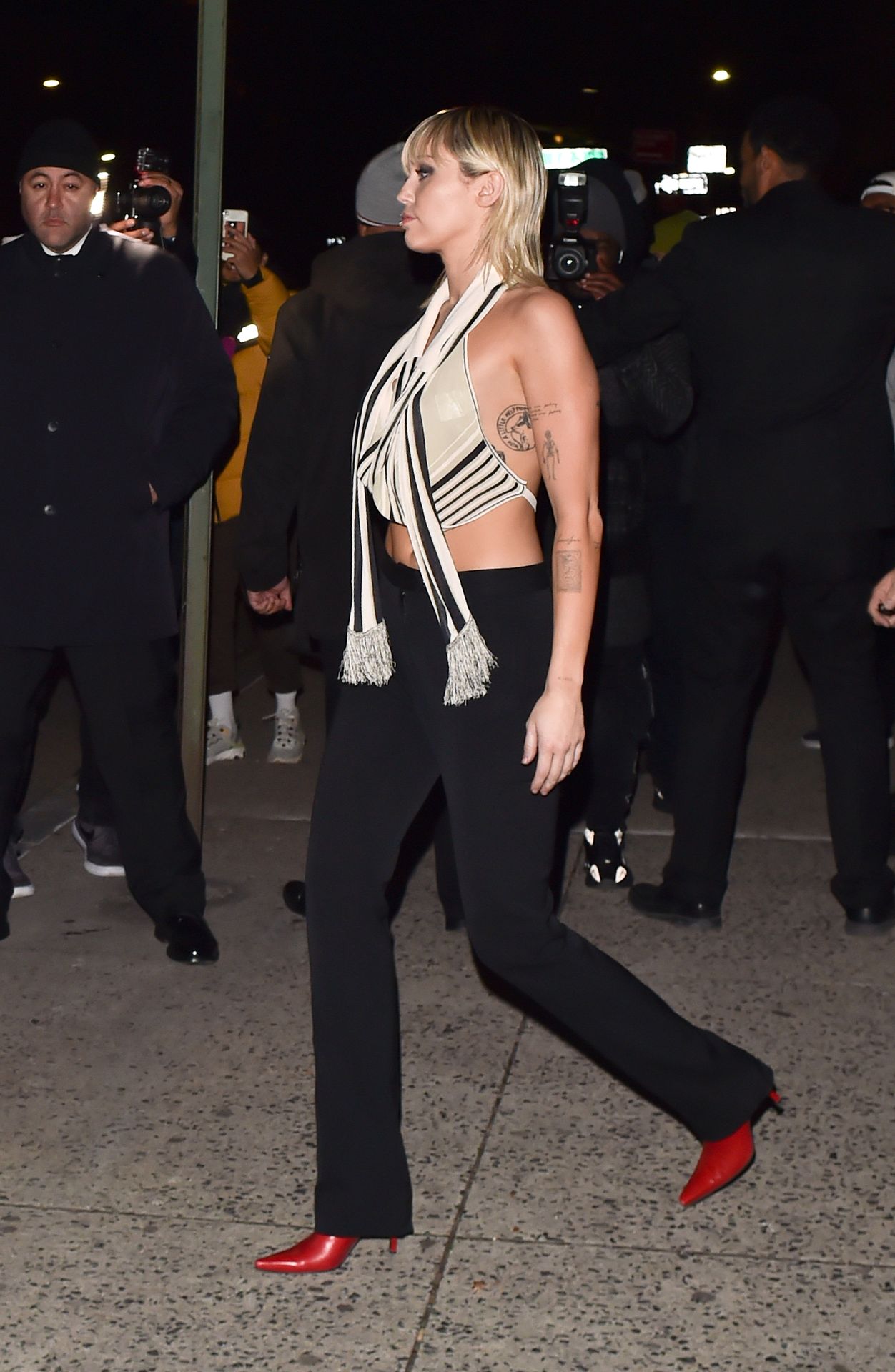 Miley Cyrus is Very Revealing After Marc Jacobs Fashion Show in NYC (204 New Photos)