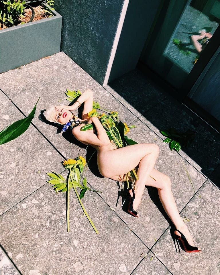 Miss Mosh Nude & Sexy (103 Photos)