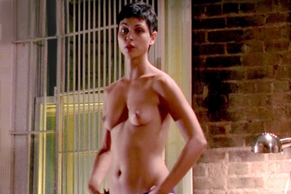Morena Baccarin Naked - Death in Love (2008) HD 1080p