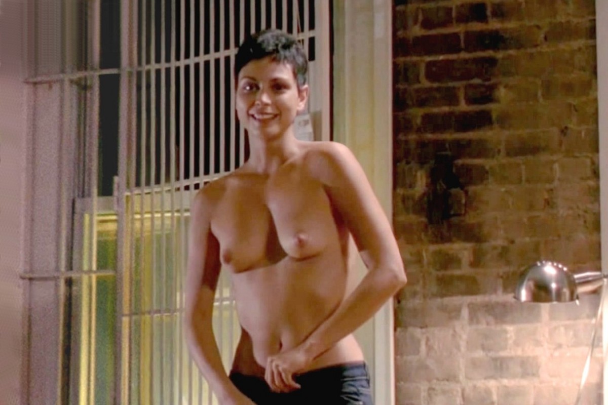 Morena Baccarin Naked - Death in Love (2008) HD 1080p