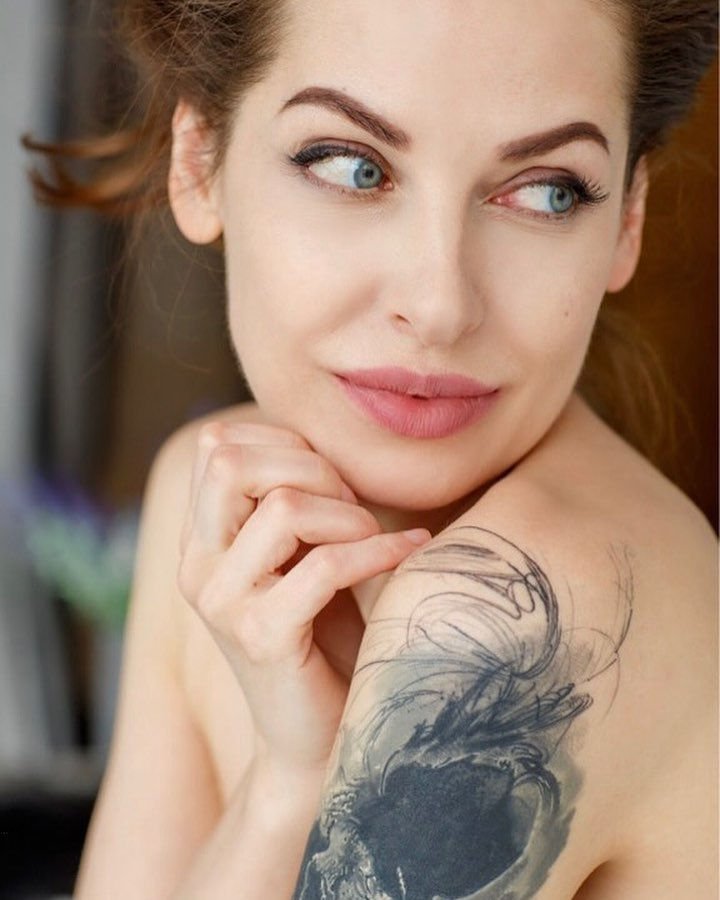 Natalia Krasnova Nude & Sexy (33 Photos)