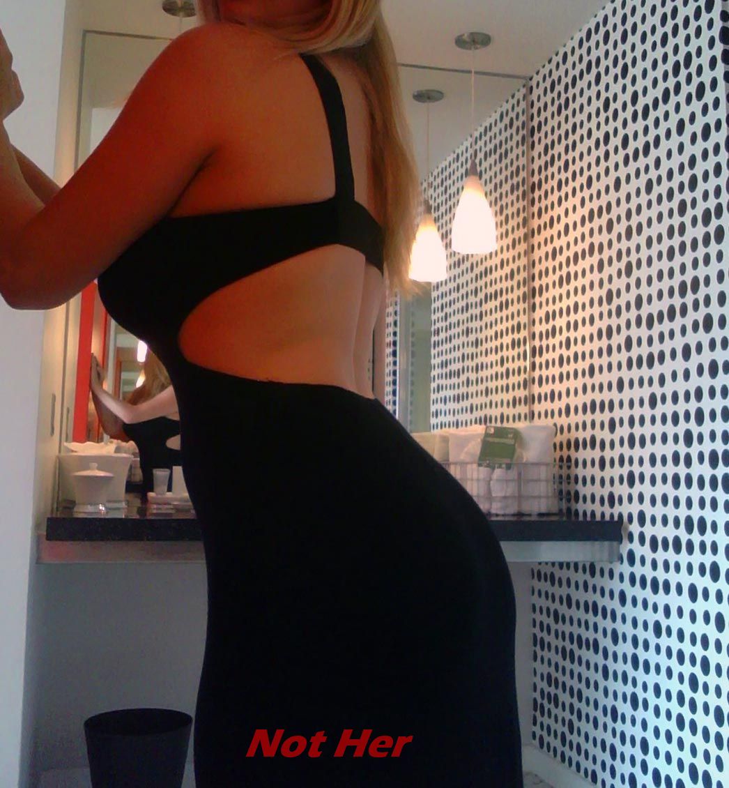 Natasha Henstridge NUDE & Sexy Collection - Part 1 (194 Photos + Videos) [Updated]