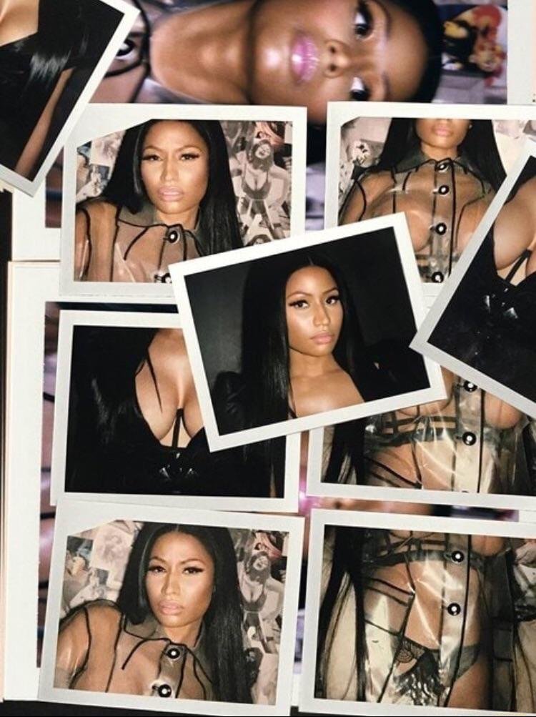 Nicki Minaj (6 Sexy Photos)