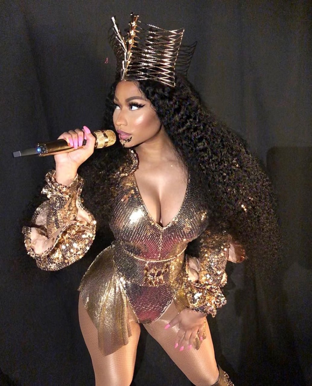 Nicki Minaj Sexy (18 New Photos)